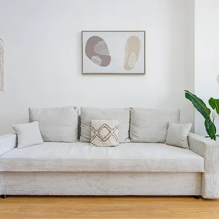 Lägenhet Matteo - Modern With Free Parking