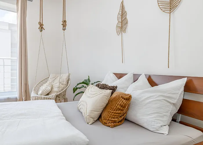 Apartment Matteo - Modern With Free Parking *