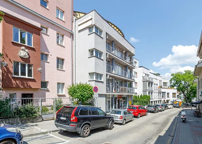 Apartment Matteo - Modern With Free Parking Pressburg